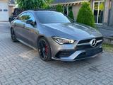 Mercedes-Benz CLA 35 AMG 4MATIC PANO NAVI NIGHT LED - gebrauchte Mercedes-Benz CLA 35 AMG aus dem Jahr 2023