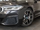 BMW 530e xDrive Touring (ab 2020) M Sportpaket HiFi - BMW 530 in Solingen