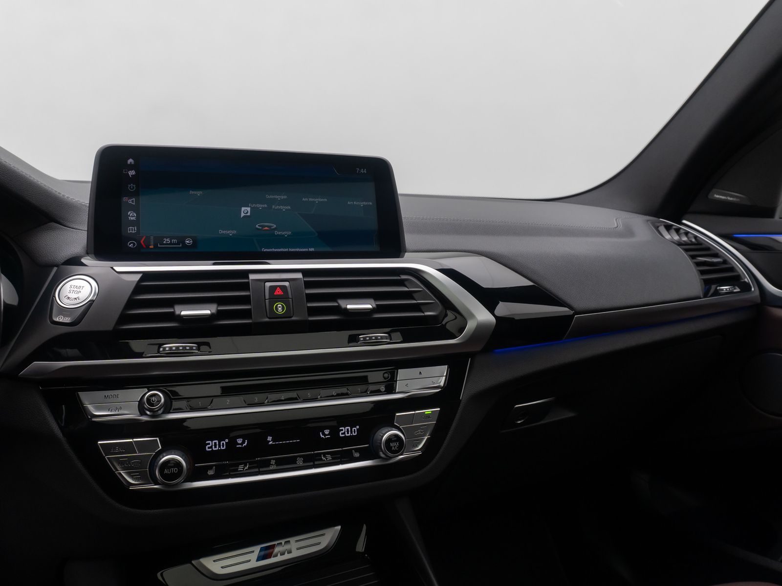 Fahrzeugabbildung BMW X3 M40i H/K 360&deg;DisplKey ACC HUD Panorama 20Zoll