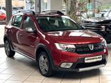 Dacia Sandero II 0.9 Stepway AUTOMATIK|PDC|NAVI|BT - Dacia Sandero: Rot