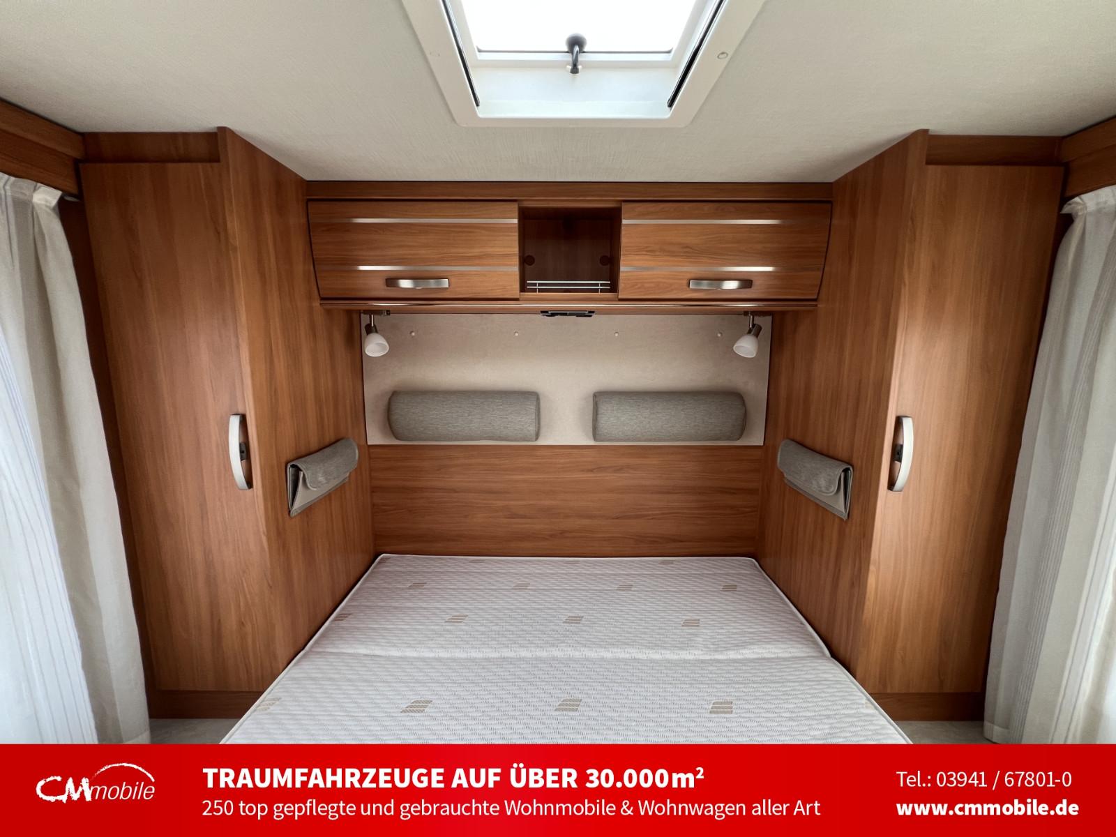 HYMER / ERIBA / HYMERCAR Tramp  SL 708 - Garage - Solar -