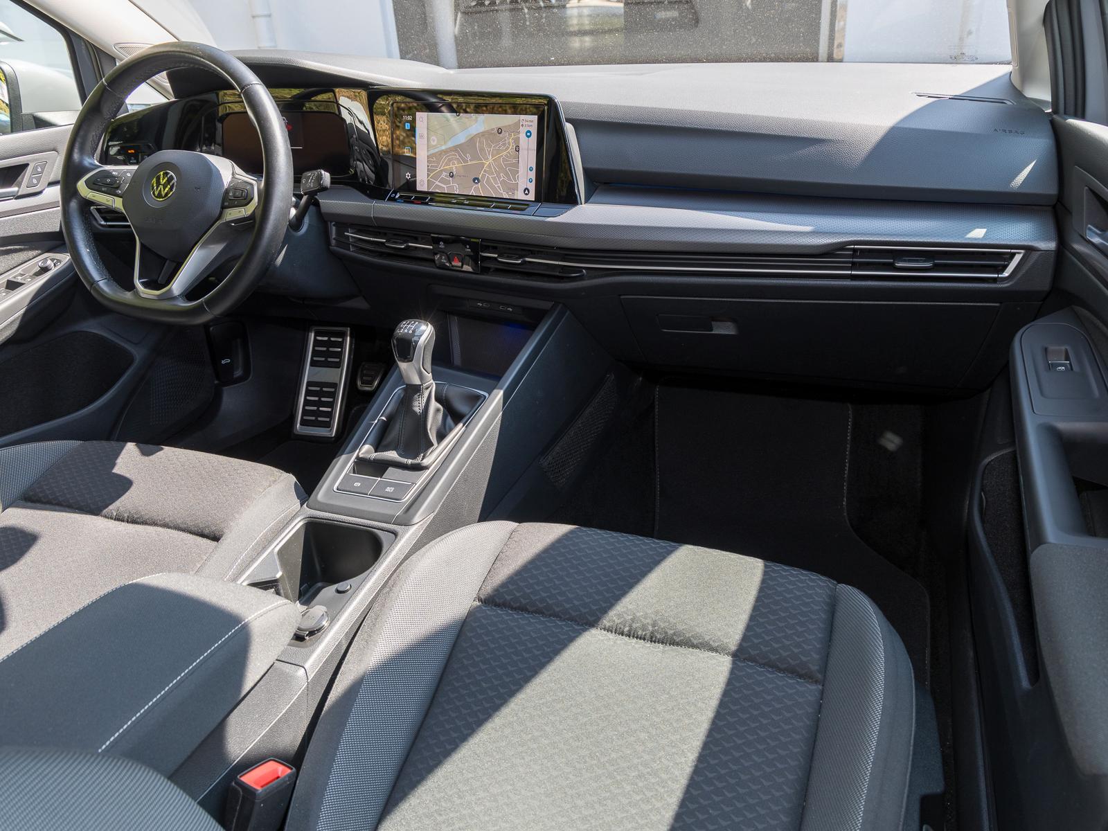 Volkswagen Golf VIII 1.0 TSI ACTIVE NAVI AHK GJ-REIFEN ACC, миниатюра 4