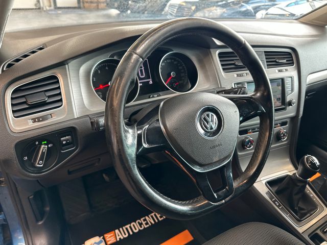 MYAUTOCENTER – Gebraucht- und Jahreswagen mit Werkstattservice in Pfaffenhofen Volkswagen Golf VII Variant Comfortline BlueMotion