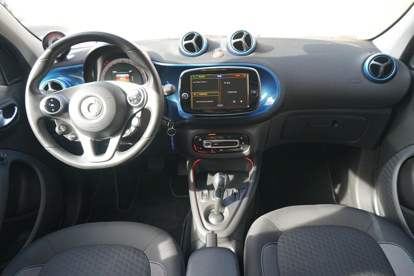 Smart forfour electric drive / EQ LED Kamera Klimaaut.