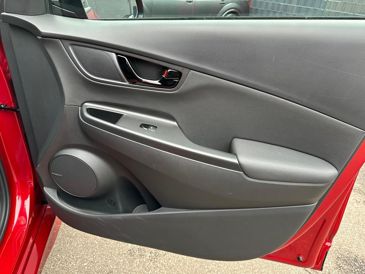 Hyundai Kona Unique Plus 4WD HUD/Leder/Kamera/19'