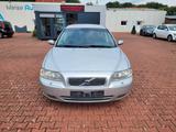 Volvo V70 Kombi Bi-Fuel Summum*GEPFLEGT*ERDGAS* - Volvo V70 mit Benzin-Antrieb: Kombi