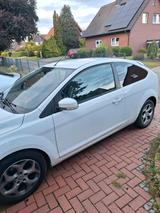 Ford Focus Lim. Viva - Ford Focus Viva mit Benzin-Antrieb