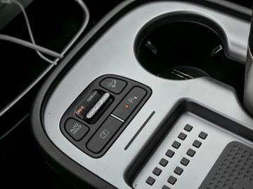 Hyundai Ioniq 9 Spurhalteassistent Kamera Navi Pano.