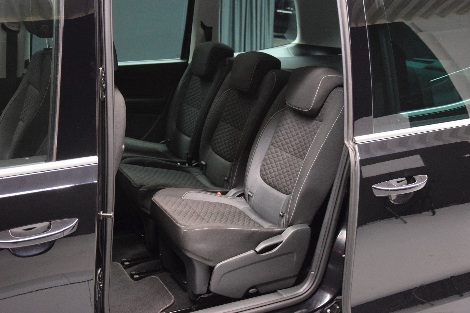 Fahrzeugabbildung Volkswagen Sharan Join Pano ACC Easy-Open Kamera Bi-Xenon