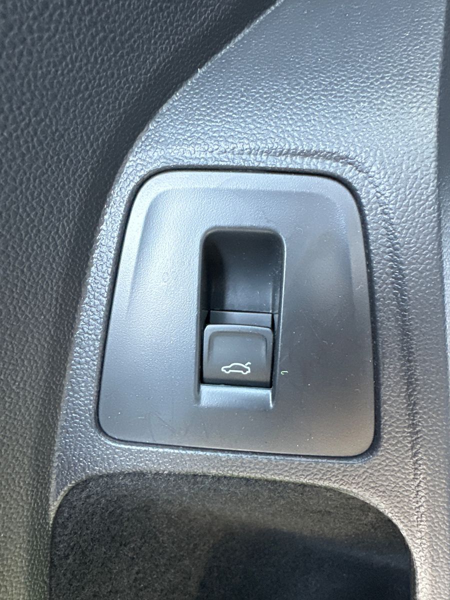 Fahrzeugabbildung Volkswagen Tiguan Allspace Life 4M NAV+LED+AHK+18ZO+ACC+PLA