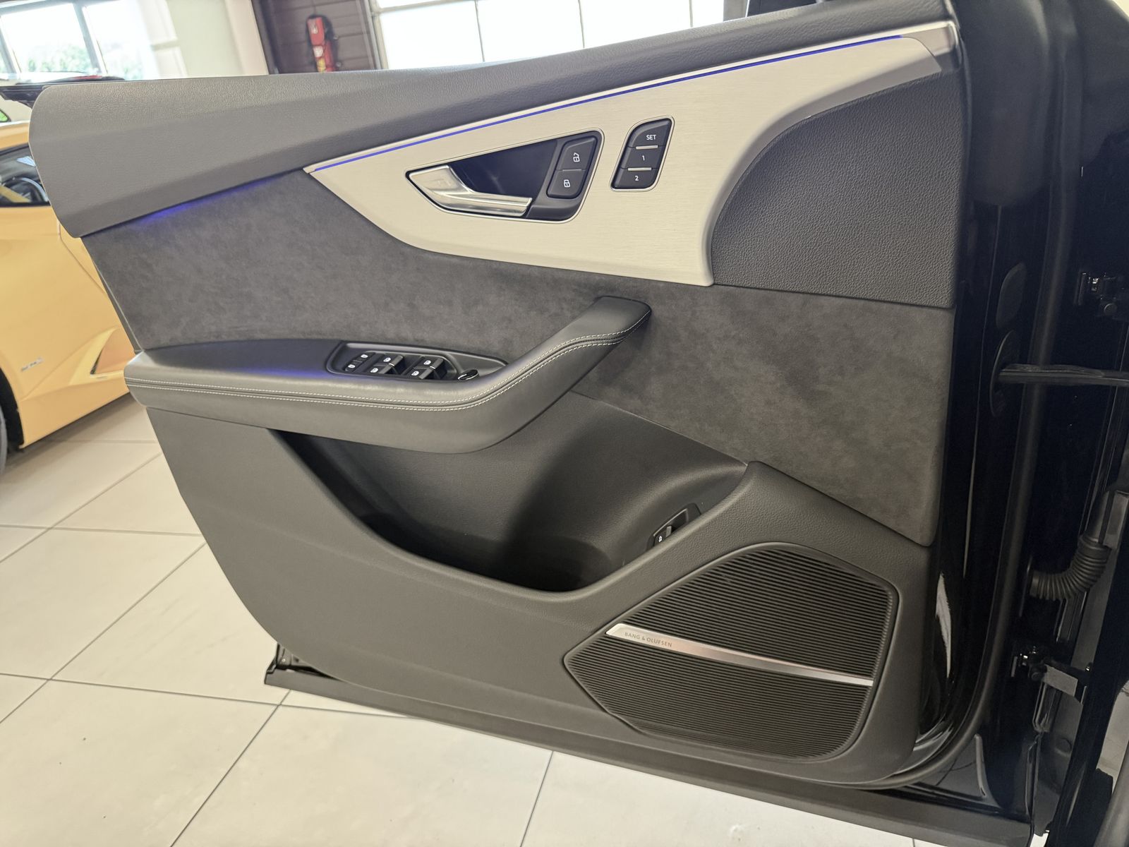 Audi Q8 TFSI quattro S line *S Sitz-Matrix-STHZ-22"LM foto 18