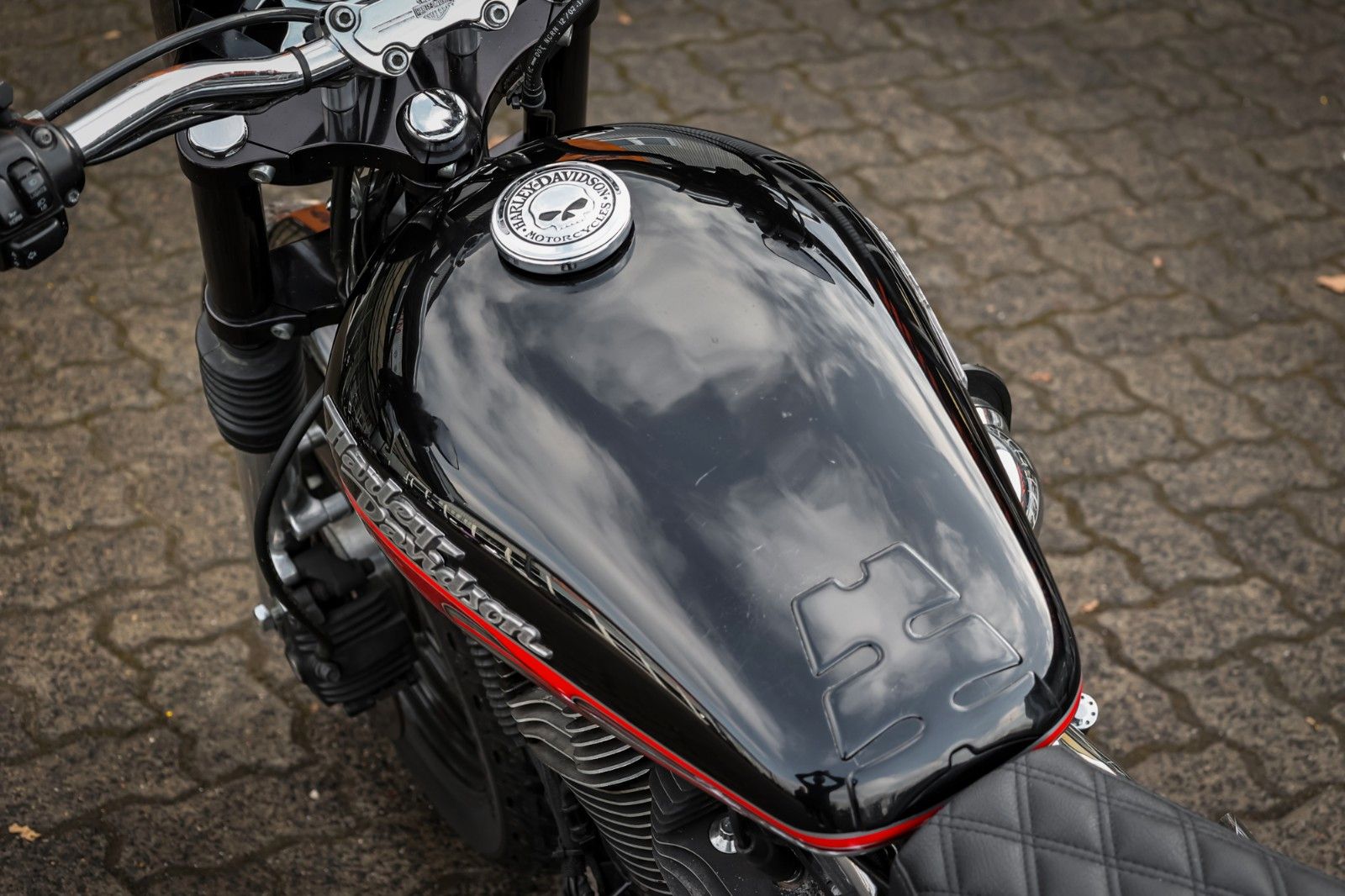 Fahrzeugabbildung Harley-Davidson XL1200L Cafe Racer Umbau -BSL 200er  Heckumbau--