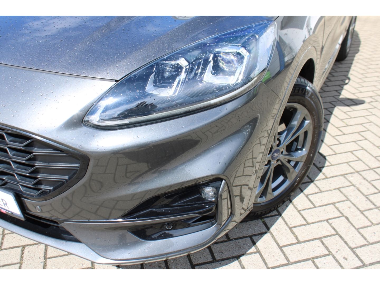 FORD Kuga Hybrid 2.0 EcoBlue ST-Line ACC LED AHK RFK - Image 28