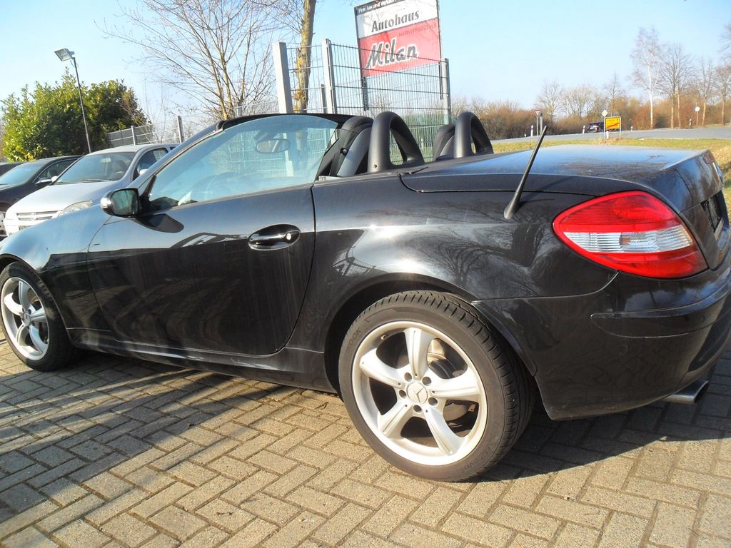 Mercedes-Benz SLK 350