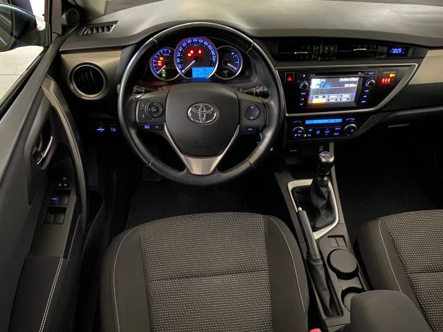 Auris 1.6 Life+ Touring Sports KAMERA+KLIMAAUTO