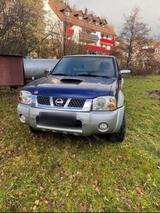 Nissan Navara 2.5 4x4 Pickup - gebrauchte Nissan Navara aus dem Jahr 2004