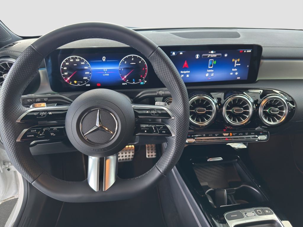 Fahrzeugabbildung Mercedes-Benz CLA 200 d Shooting Brake AMG*Night*AHK*PDC*RFK