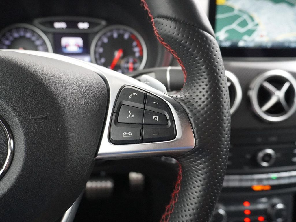 Mercedes-Benz B 250 4Matic Prestige AMG Styling AHK 1500 KG Le