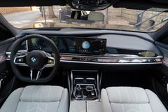 BMW 740 – 7 / 30