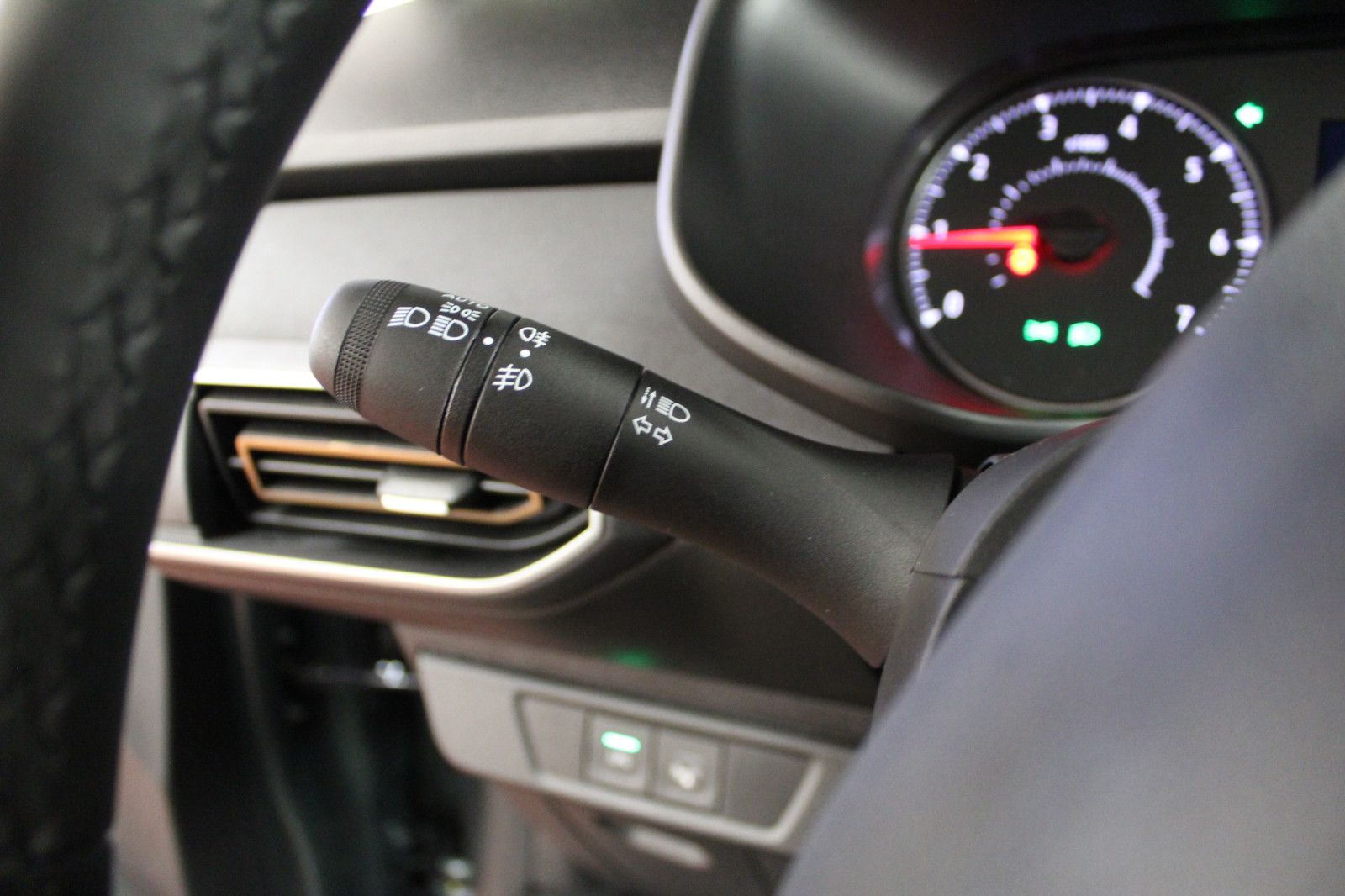 Fahrzeugabbildung Dacia Sandero Stepway TCe 90 auto Extreme*City-Paket*