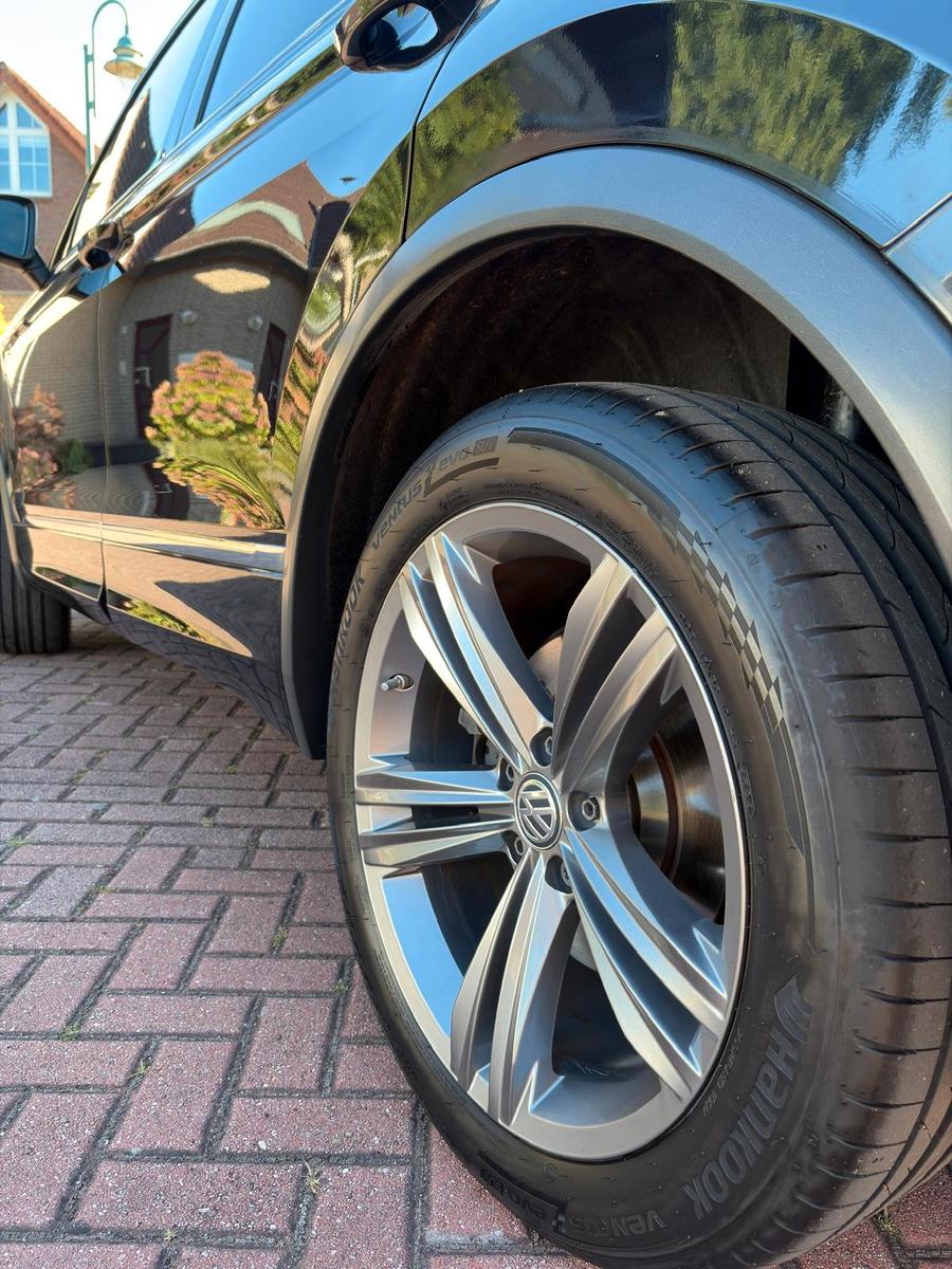 Volkswagen TIGUAN ALLSPACE / R-Line/ 240PS / PANO