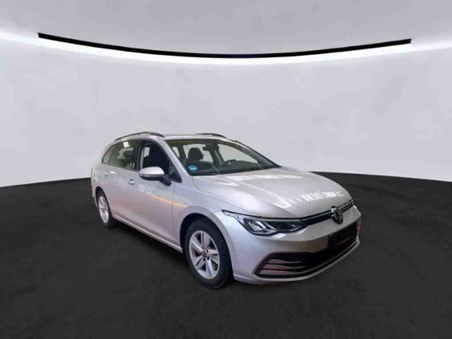 Golf VIII Variant 2.0 TDI Life LED+NAVI+ACC+SHZ+
