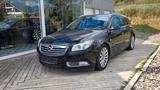 Opel Insignia A Sports Tourer Cosmo 4x4 - Opel Insignia aus 2009: Sport Tourer