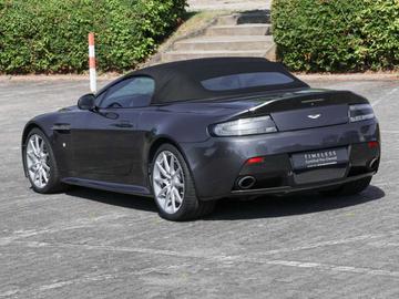 2016 Aston Martin V12 VANTAGE 照片 8