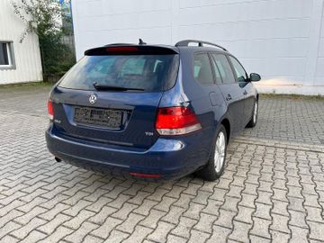 Volkswagen Golf - 5