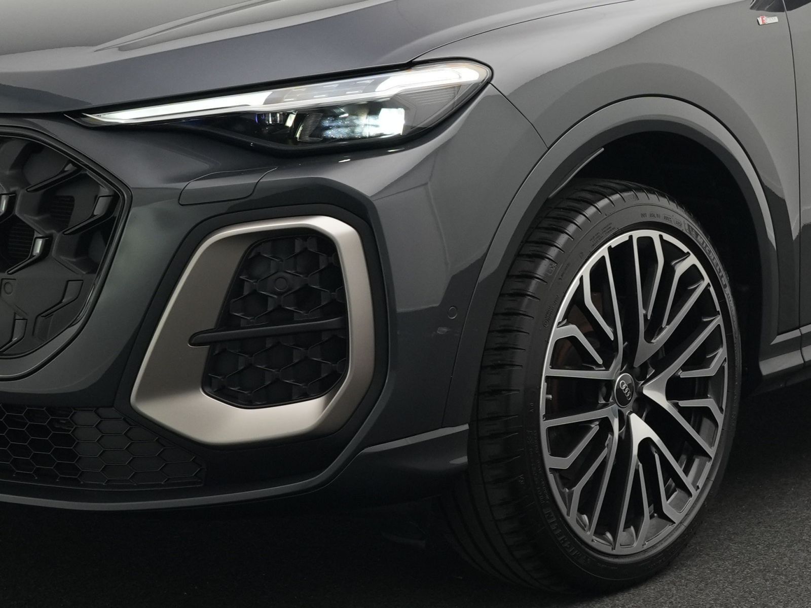 Audi Q5 - Bild 25