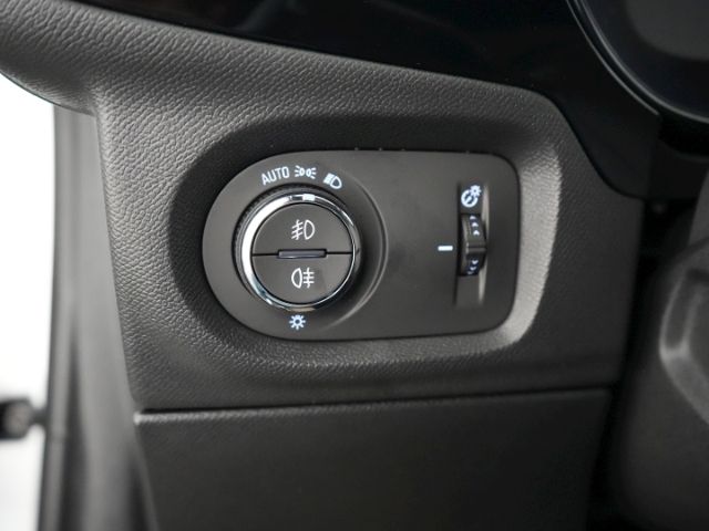 Corsa F FACELIFT GS+LED MATRIX+NAVI+RÜCKFAHRKAME