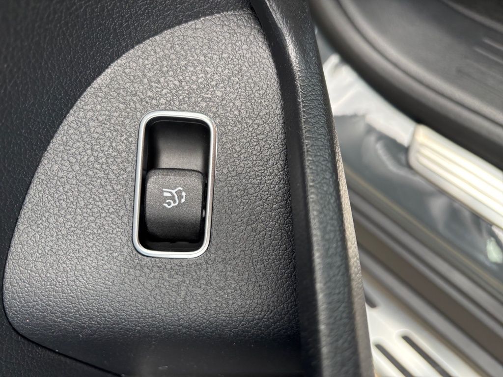 Fahrzeugabbildung Mercedes-Benz GLE 350 de 4M HYBRID +MANUFAKTUR+AMG+ASSISTENZ++