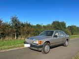 Mercedes-Benz Mercedes Benz 190D w201 2.0 Diesel Schiebe... - Mercedes-Benz 190 aus 1987: 190d