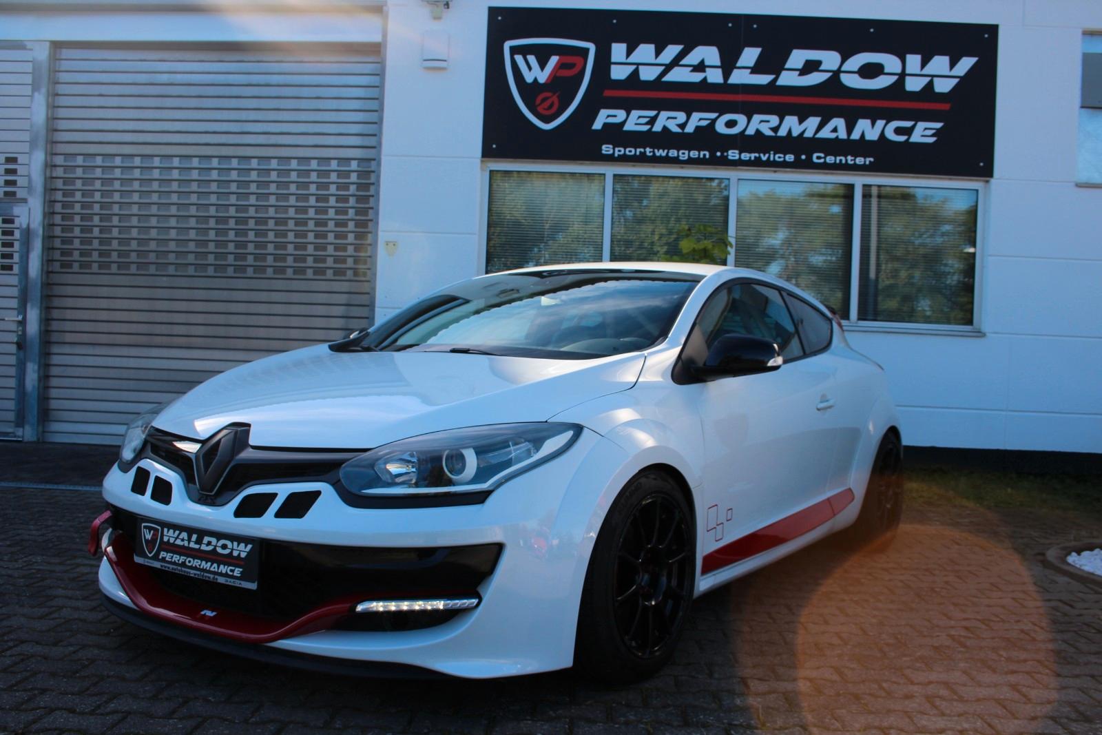 Renault Megane 3 RS Trophy