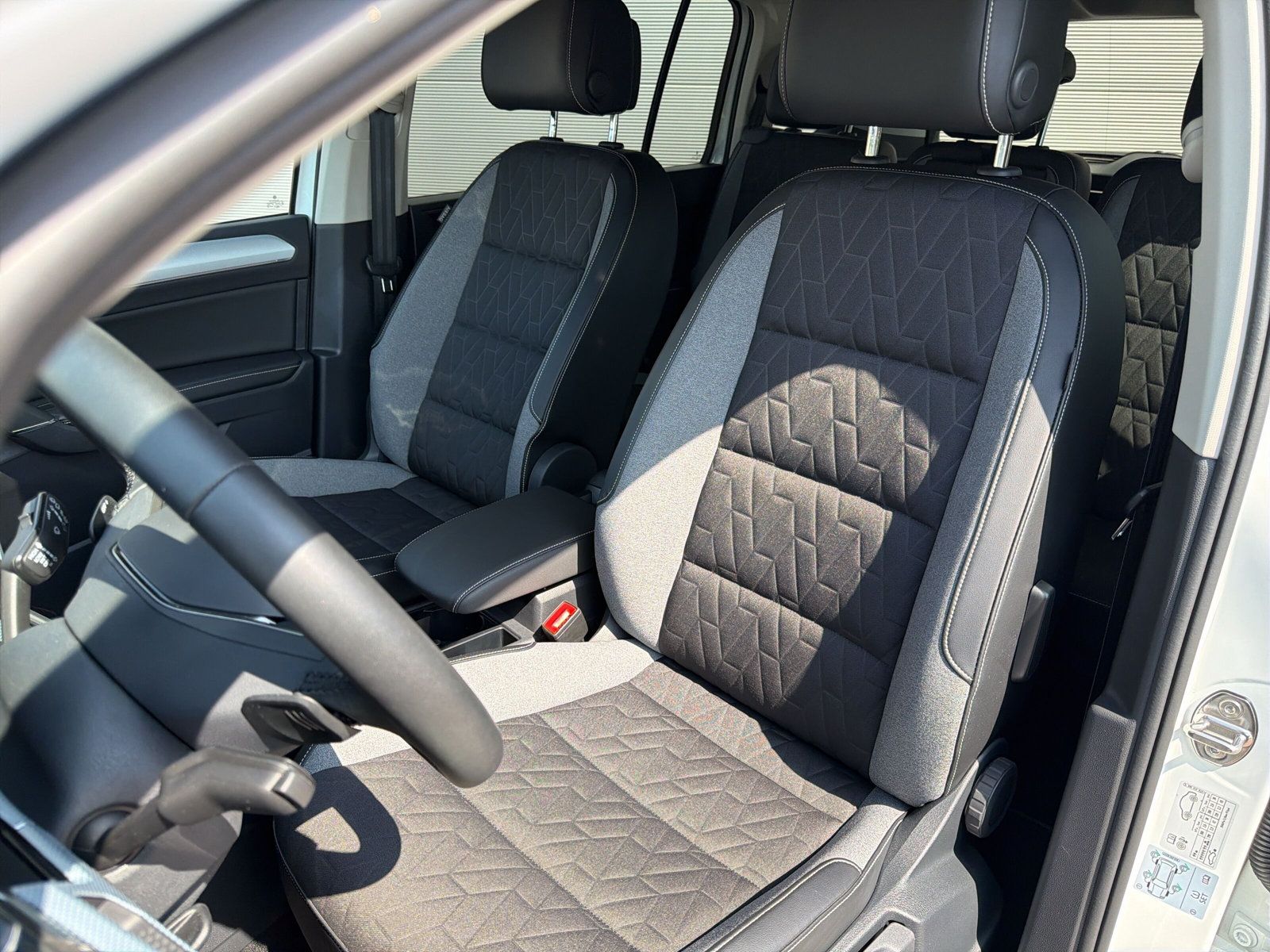 Volkswagen Touran - Bild 11