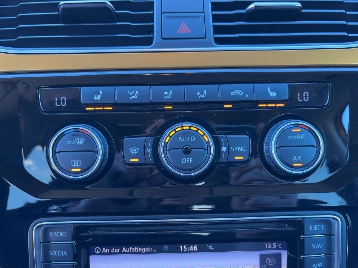 Fahrzeugabbildung Volkswagen Caddy Highline 2.0 TDI DSG Navi Kamera