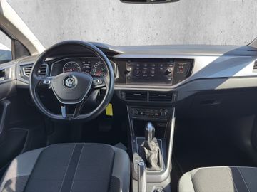 Volkswagen Polo VI Highline 1.0 TSI +AHK+SHZ+SoundSys+PDC