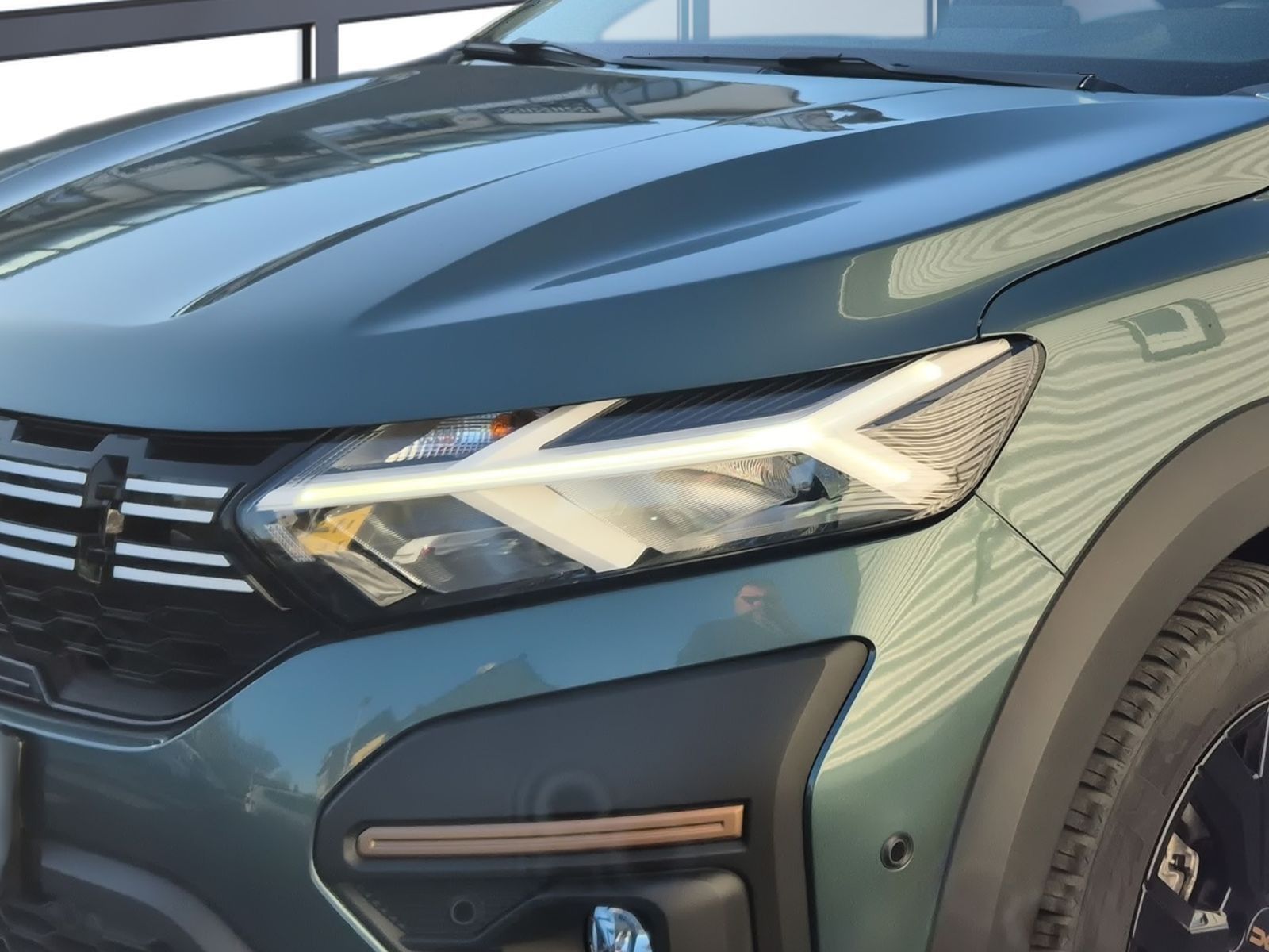 Fahrzeugabbildung Dacia Sandero III Stepway 1.0 TCE 100 LPG Extreme+