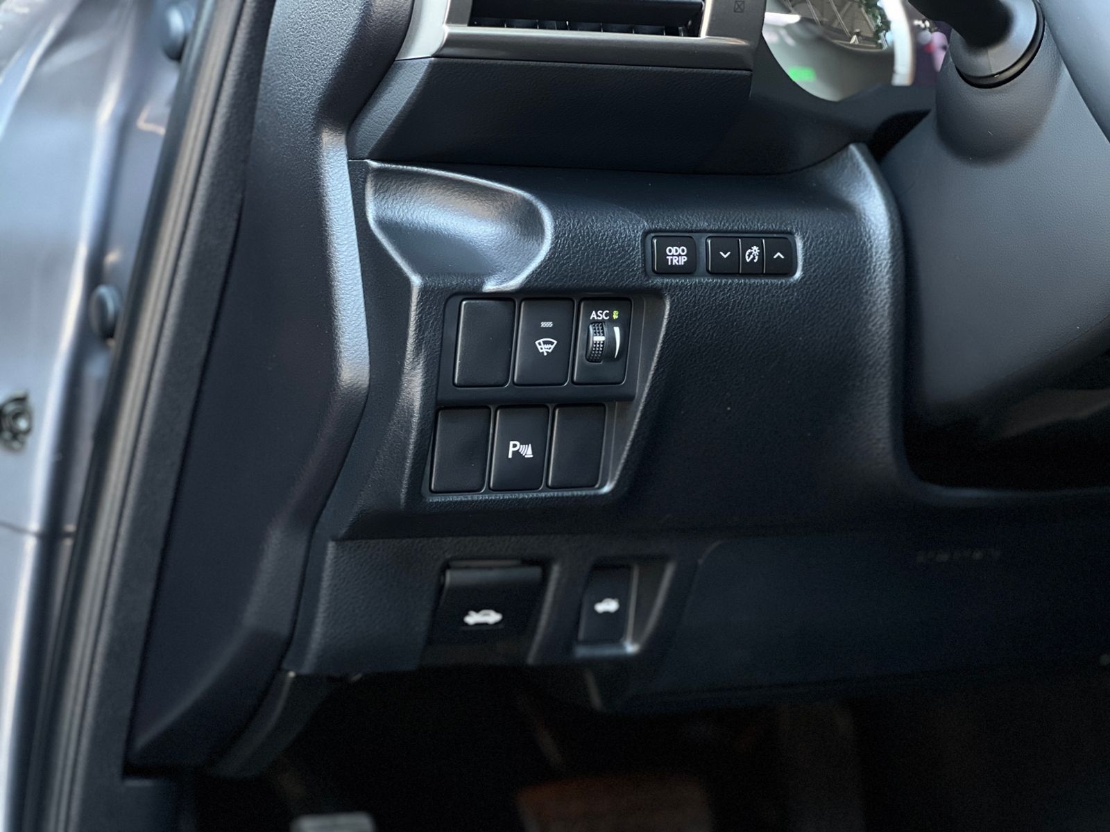 Fahrzeugabbildung Lexus IS 300h Executive Line LED NAV SHZ