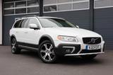 Volvo XC70 T6 AWD/SHZ/NAVI/TOTW/MEMORY/KAMERA/BTH/R18 - Volvo XC70 Gebrauchtwagen