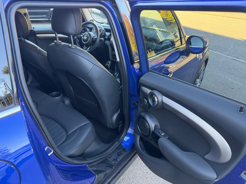 MINI Cooper 2019