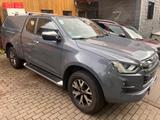 Isuzu D-Max Space Cap 4x4 LSE A/T mit Hardtop - gebrauchte Isuzu D-Max aus dem Jahr 2024