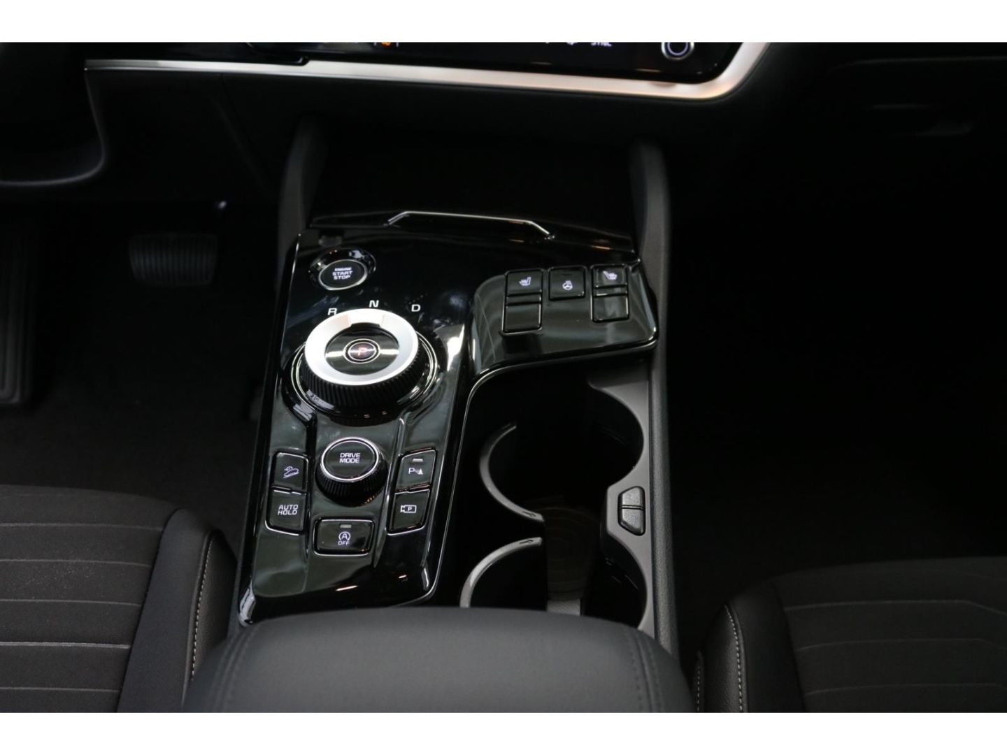 Fahrzeugabbildung Kia Sportage Ultimate-Edition 1.6 T-GDI DCT 48V MHEV