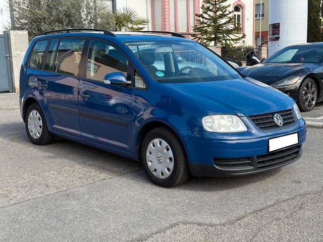 Volkswagen Touran 1.6 FSI