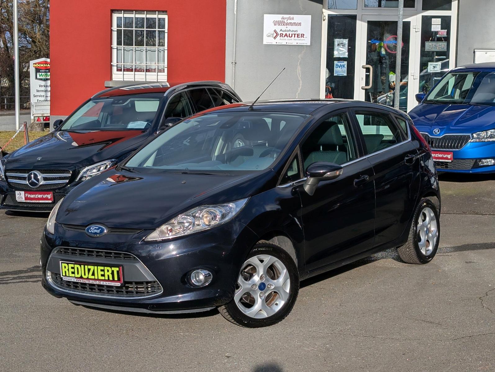 Ford Fiesta 1.3 Titanium nur 133tKM 2.Hd TÜV NEU!