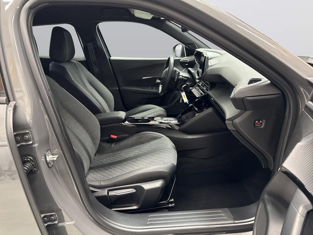 Peugeot 2008 Allure BlueHDI 130 EAT8