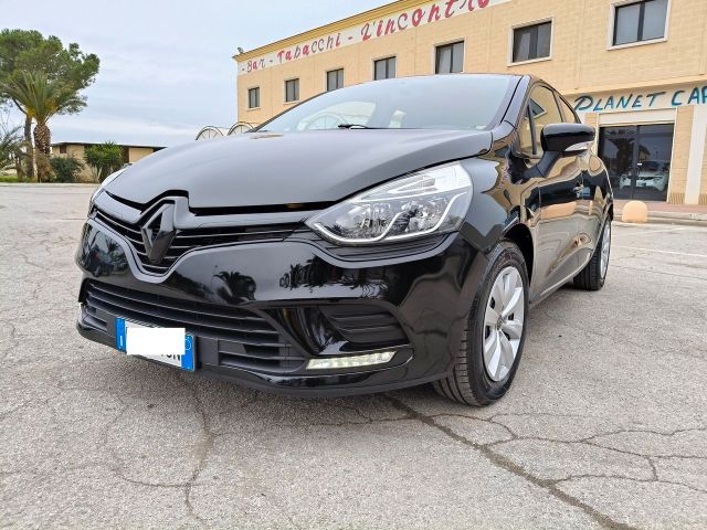 Renault Clio dCi 1.5 90CV Moschino Intens