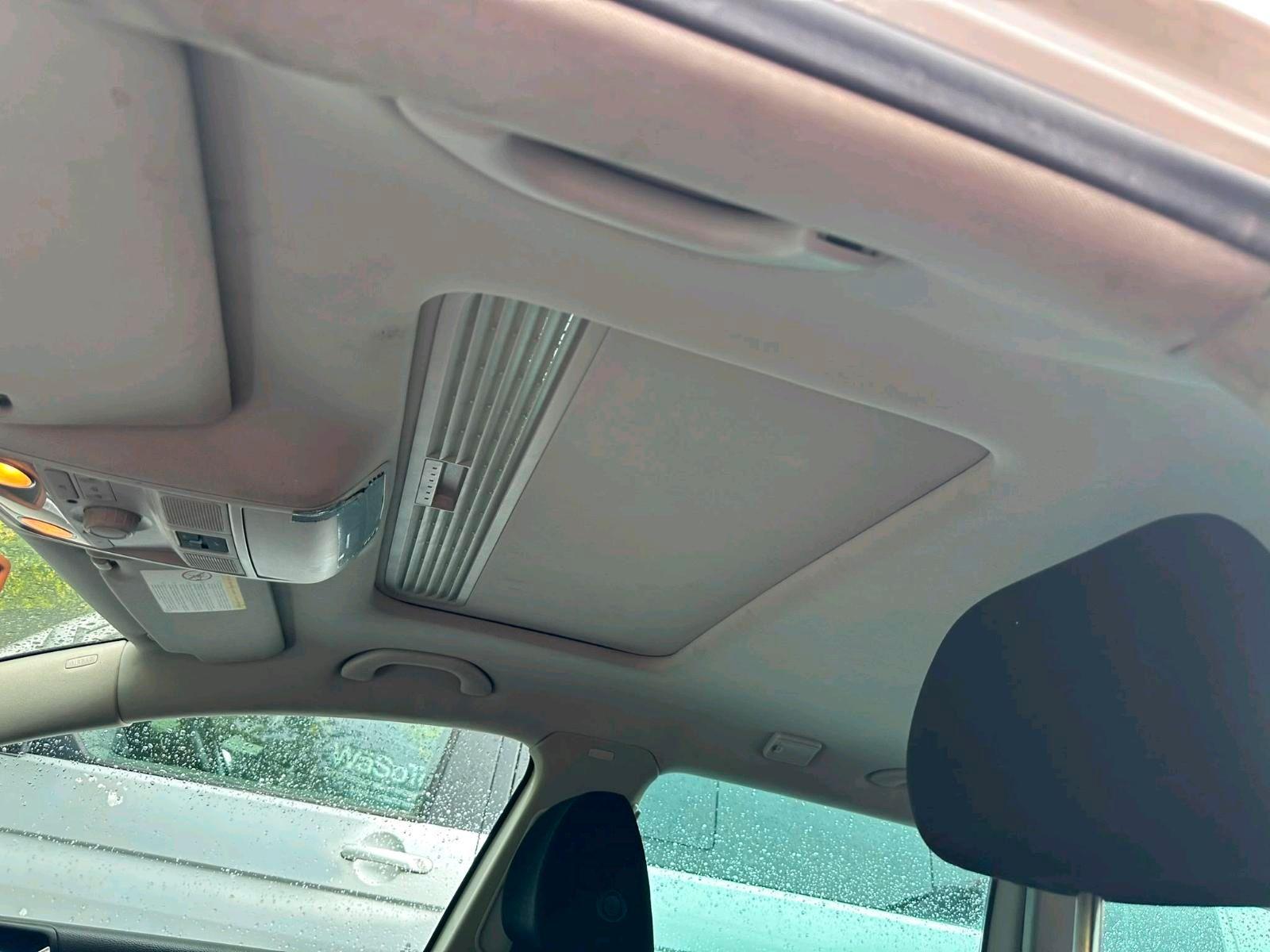 Volkswagen Passat 2009 — photo 8