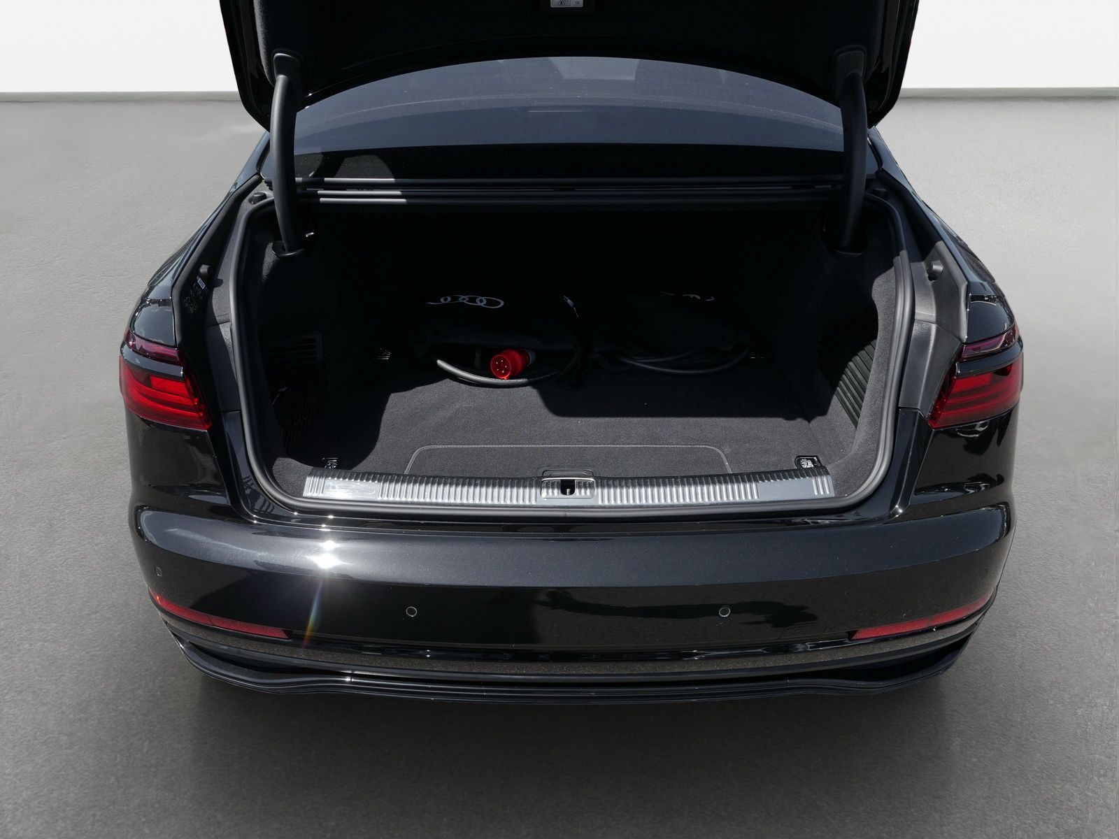 Audi A8 - Bild 12