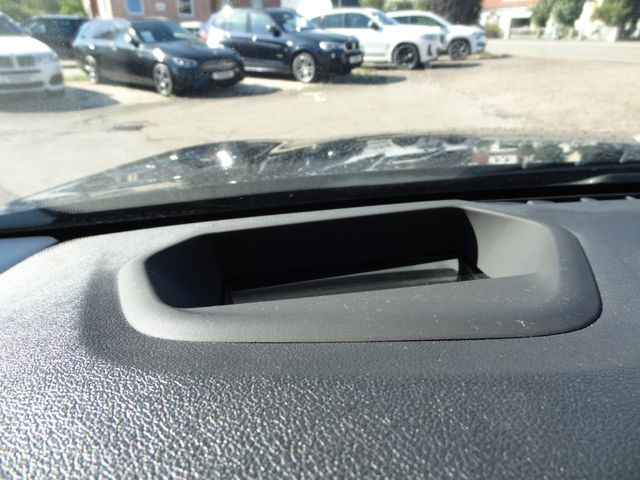 Fahrzeugabbildung BMW 520d xDrive/2.Hd/HUD/Leder/Virtual/Kam/Navi/